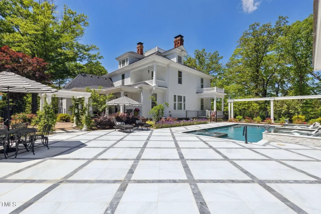 New Waters RTC Building Pool